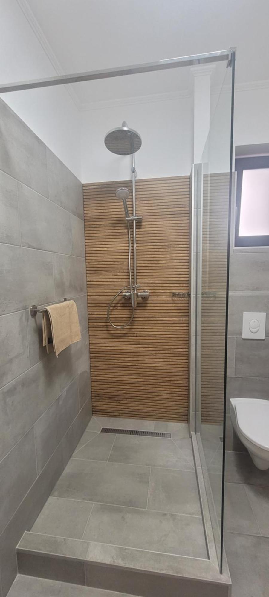 Csaladi Kikoeto Apartman Gyula Eksteriør billede