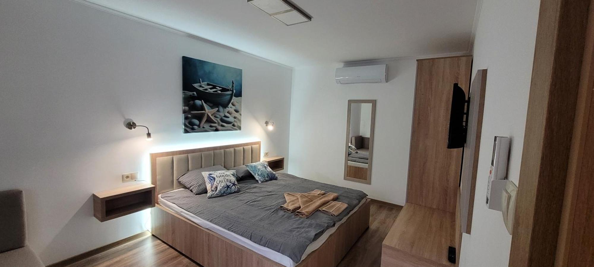 Csaladi Kikoeto Apartman Gyula Eksteriør billede